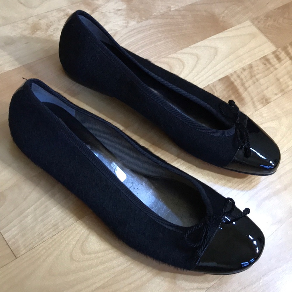 ☀️FS/NY Hair-on cowhide & patent leather ballerina